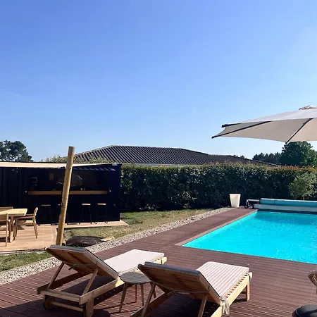 Climatisee Avec Piscine Et Pool House Atypique *
