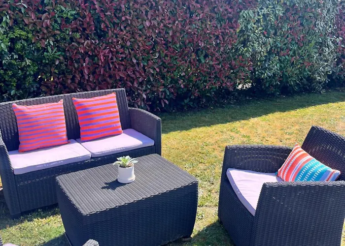 Climatisée Avec Piscine Et Pool House Atypique Villa Biganos